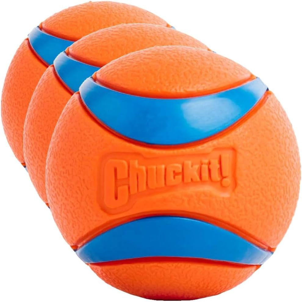 Chuckit! Ultra Ball Medium Dog Toy - Bouncy Fetch Balls for Dogs 20-60 lbs - Durable Rubber Construction - Floating Water Toys - 2.5-Inch Diameter - Pack of 3